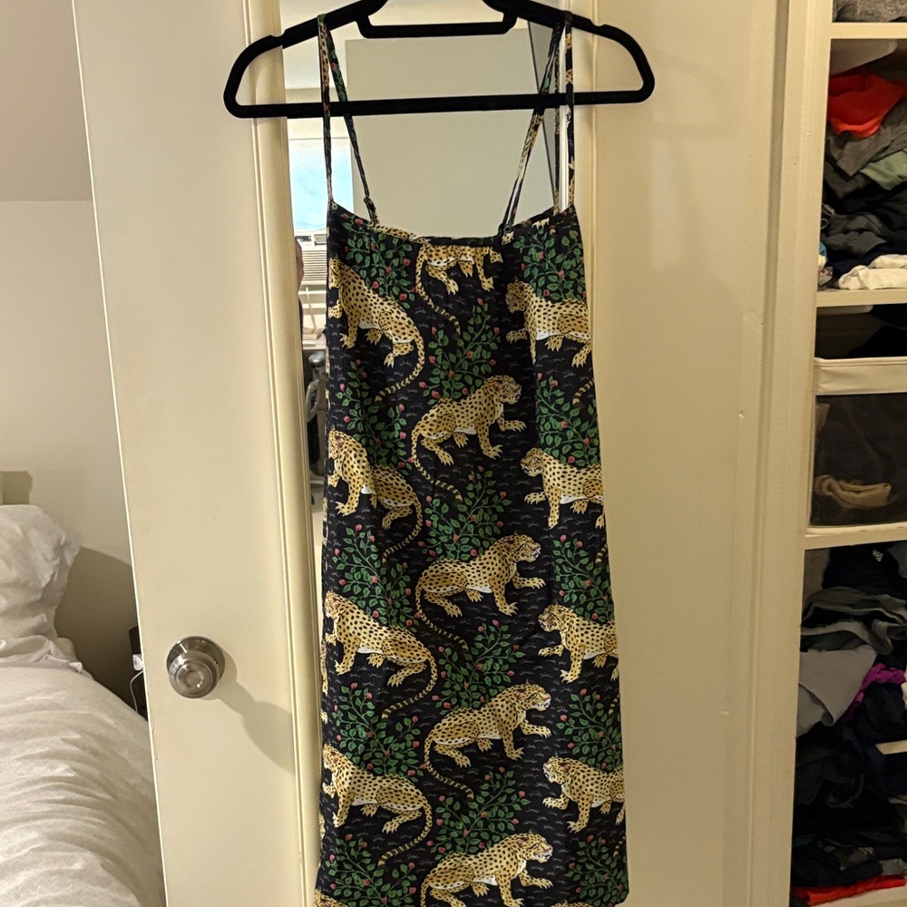 Printfresh Black and Green Leopard Print Nightgown
